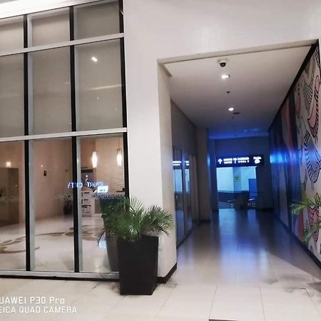 Staycation Condotel @150Newport Pasay City Manila Ngoại thất bức ảnh